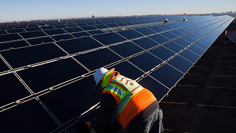 Fueled by the Bond Market, U.S. Solar Power Plants Ramp Up