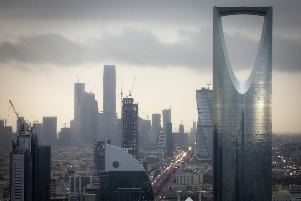 Why Would a Saudi Oil Fund Borrow $11 Billion?