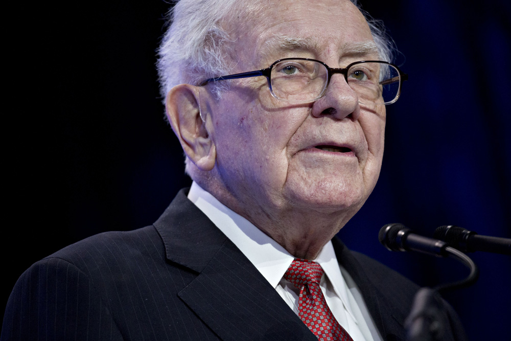 Is Warren Buffett Just Mailing It In?